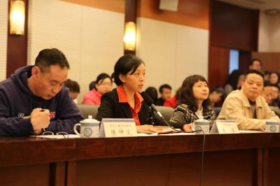 鍥� 閲嶅簡甯傝鍗忓壇绉樹功闀挎湵娲佷富鎸佽瘎瀹′細.JPG