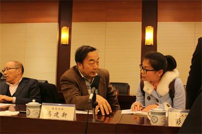 鍥� 閲嶅簡甯傝鍗忓父鍔″壇涓诲腑鍐缓鏂版帴鍙楅噸搴嗗ぇ瀛︽柊闂诲闄㈣鑰呴噰璁�JPG